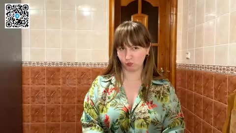 Snapshot of maroonmoon_ chatting on February 8, 2026, 8:56 pm Miriam online show from February 8, 2026, 8:56 pm