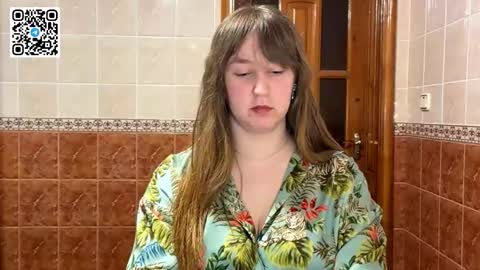 Snapshot of maroonmoon_ chatting on March 4, 2026, 8:59 pm Miriam online show from March 4, 2026, 8:59 pm