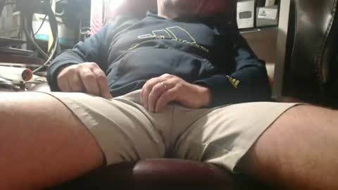 Snapshot of marrieddad19751975 chatting on February 8, 2026, 8:07 am only fans marrieddad19751975 online show from February 8, 2026, 8:07 am