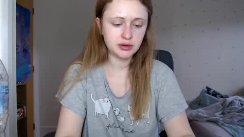 Snapshot of marry_paradisesi chatting on December 18, 2024, 1:56 pm Marishka online show from December 18, 2024, 1:56 pm