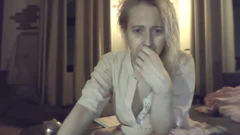 MaryGoRound online show from February 24, 2025, 3:12 am