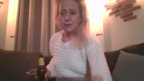 MaryGoRound online show from March 2, 2025, 1:47 am