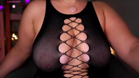 Snapshot of marrygrayes chatting on October 8, 2025, 6:38 pm Maria online broadcast from Tuesday to Suturday from 6 pm to 12 pm Germany time Sunday-Monday offline online show from October 8, 2025, 6:38 pm