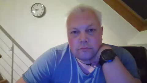 mars0481 online show from May 20, 2026, 7:42 pm