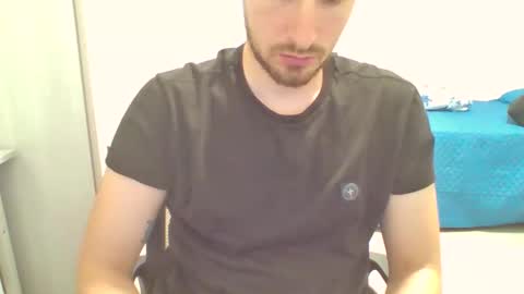 mars_attack64 online show from May 22, 2026, 2:33 pm