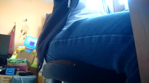 Snapshot of marsupialdan chatting on January 13, 2025, 1:39 pm marsupialdan online show from January 13, 2025, 1:39 pm