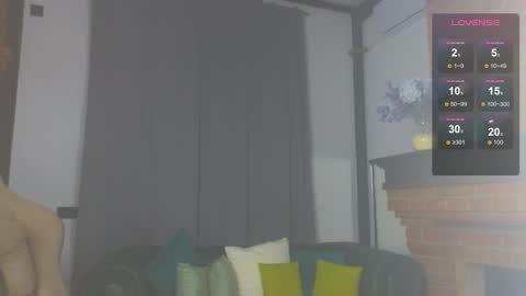 marta_wils online show from November 21, 2025, 4:16 pm