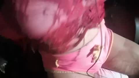 martamoontrans online show from November 18, 2025, 11:14 am