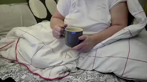 Martha online show from November 19, 2025, 2:22 am