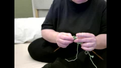 Martha online show from April 17, 2026, 2:25 am