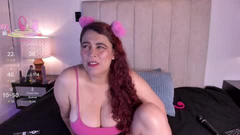 Marthina  online show from May 30, 2026, 12:46 pm