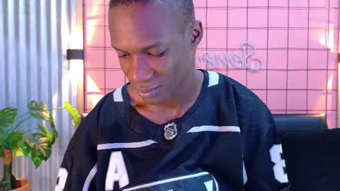 Snapshot of martin_killer chatting on July 13, 2026, 1:19 am Martin online show from July 13, 2026, 1:19 am