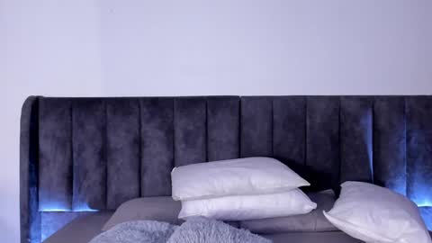 Laura online show from January 17, 2025, 8:22 pm