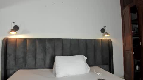 Laura online show from March 26, 2026, 7:30 pm