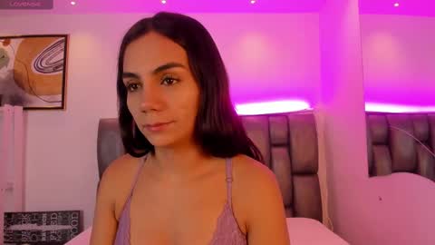 Martina online show from September 30, 2025, 2:44 pm
