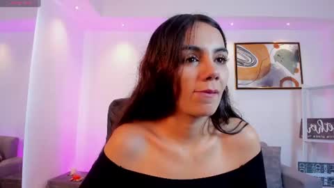 Martina online show from June 30, 2026, 1:12 pm