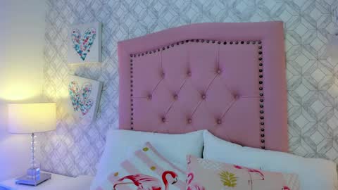 Martina online show from April 5, 2026, 11:29 am