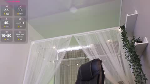 Snapshot of martinaa_rose chatting on July 6, 2026, 3:03 pm martinaa_rose online show from July 6, 2026, 3:03 pm