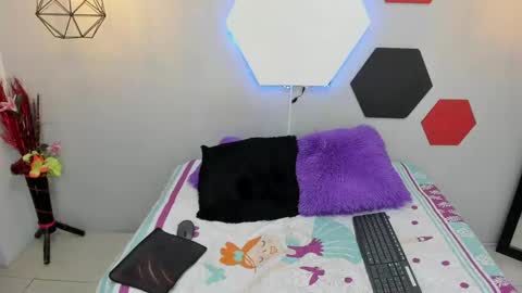 Martina online show from March 3, 2025, 6:26 am