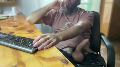 Snapshot of martincito22xl chatting on November 7, 2025, 12:16 pm Martincito online show from November 7, 2025, 12:16 pm