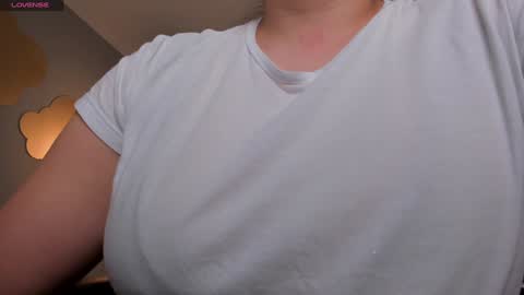 Martinna Bonnet online show from February 8, 2025, 10:29 am