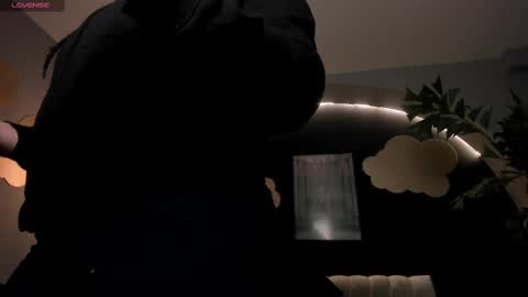 Martinna Bonnet online show from March 10, 2025, 10:15 am