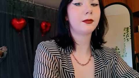 Nancy online show from March 25, 2026, 2:23 pm