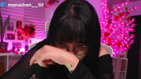 Snapshot of maru_chan_ chatting on October 22, 2025, 2:23 am INSTAGRAM Maruchan 02 online show from October 22, 2025, 2:23 am