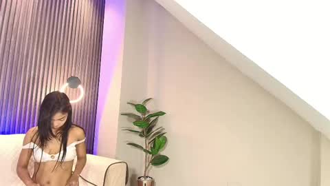 mary_cute9 online show from March 11, 2025, 6:52 pm