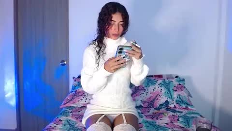 Snapshot of mary_jane1_ chatting on September 19, 2025, 3:19 am mary online show from September 19, 2025, 3:19 am