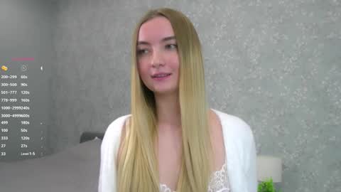 Snapshot of mary_laand chatting on November 5, 2025, 8:36 am Mary . online show from November 5, 2025, 8:36 am