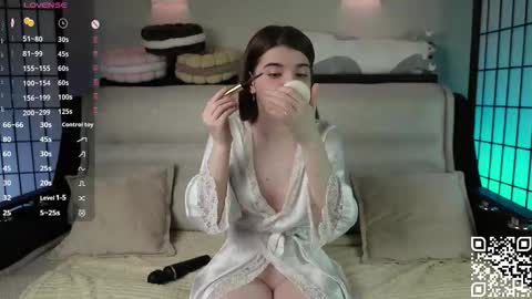 Snapshot of mary_shake chatting on September 14, 2025, 12:10 am Mary online show from September 14, 2025, 12:10 am