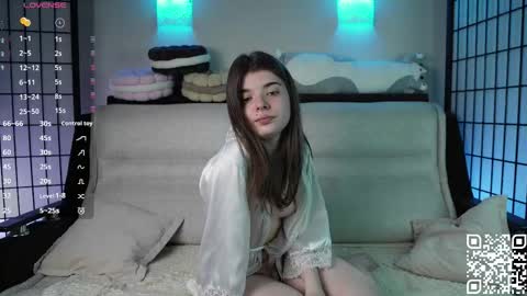 Snapshot of mary_shake chatting on September 19, 2025, 9:26 pm Mary online show from September 19, 2025, 9:26 pm