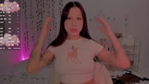 Maryana online show from November 7, 2025, 3:45 pm