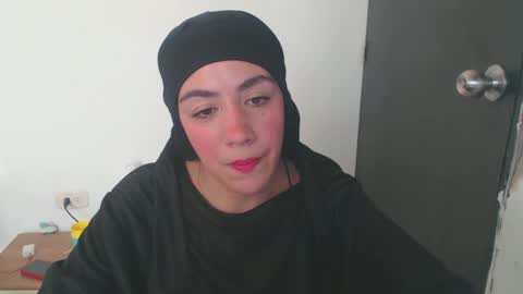 maryam_arabicmilk online show from December 1, 2024, 8:09 pm