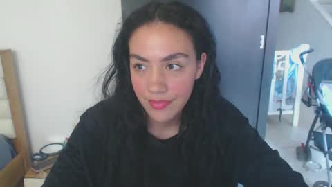maryam_arabicmilk online show from December 12, 2024, 3:37 pm