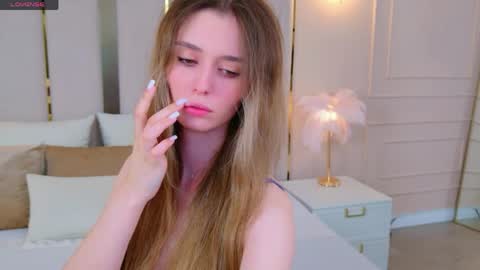 Snapshot of marybeth_snow chatting on May 16, 2026, 5:12 pm Marybeth online show from May 16, 2026, 5:12 pm