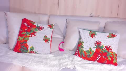 Snapshot of maryevans_ chatting on December 6, 2024, 3:22 pm online show from December 6, 2024, 3:22 pm