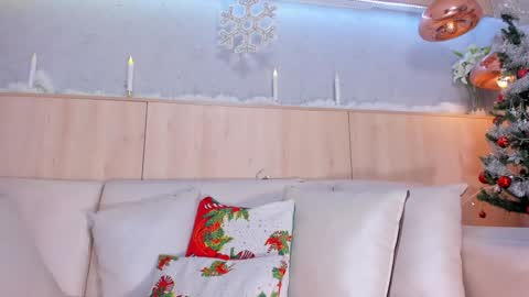 Snapshot of maryevans_ chatting on December 23, 2024, 4:28 pm online show from December 23, 2024, 4:28 pm