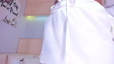 Snapshot of maryevans_ chatting on January 27, 2025, 1:19 pm online show from January 27, 2025, 1:19 pm