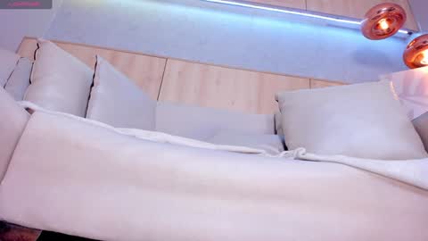 Snapshot of maryevans_ chatting on January 27, 2025, 4:22 pm online show from January 27, 2025, 4:22 pm