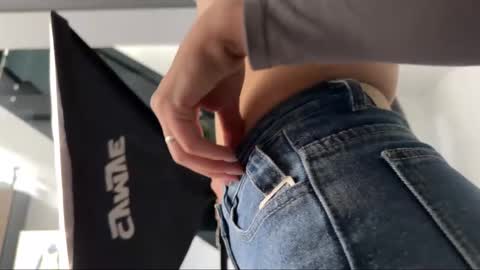 Telegram - FlyingDutchmana online show from February 6, 2026, 6:18 am