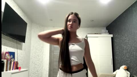 Snapshot of maryjanerowlett chatting on February 28, 2026, 6:09 pm Lola online show from February 28, 2026, 6:09 pm