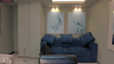  Mary  online show from May 15, 2026, 11:17 am