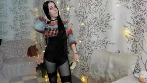 Mary Lou online show from December 16, 2024, 5:17 am