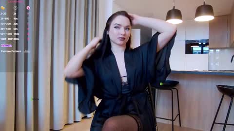 Marina online show from February 9, 2025, 3:23 pm