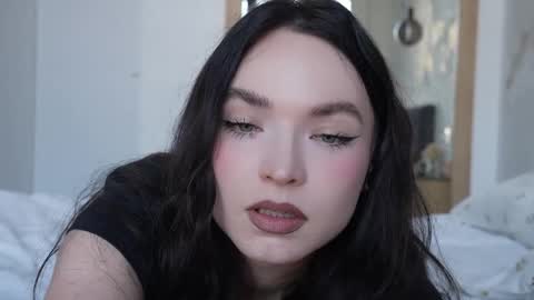 Snapshot of marypsiss chatting on April 11, 2026, 2:21 pm Marina online show from April 11, 2026, 2:21 pm