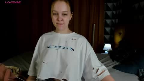 Snapshot of maryshiotta chatting on February 25, 2025, 12:58 am Mary online show from February 25, 2025, 12:58 am