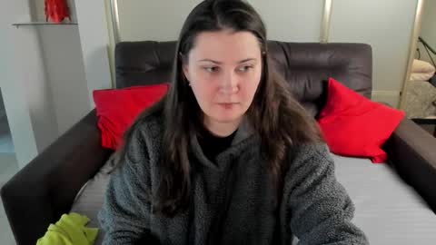 Snapshot of maryswon chatting on November 16, 2025, 6:35 pm Mary online show from November 16, 2025, 6:35 pm