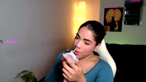 maryybellax online show from July 30, 2026, 1:15 am